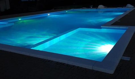 Бассейн. Клуб загородного отдыха Пикник Клаб, ст. Динская, с. Красносельское