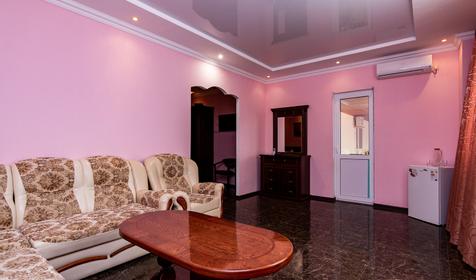 Двухкомнатный люкс. Гостевой дом Золотая Лилия, Туапсинский р-н, с. Лермонтово