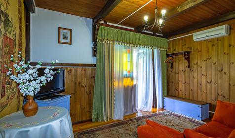 Двухкомнатный люкс. Гостиничный комплекс Шале, Туапсинский район, п. Пляхо