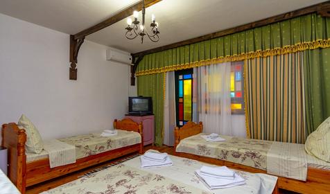 Четырехместный. Гостиничный комплекс Шале, Туапсинский район, п. Пляхо