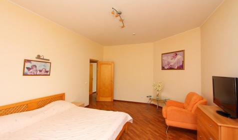 Люкс трехкомнатный четырехместный. Отель Фаворит. Анапа, Витязево