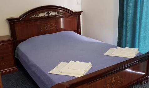 Люкс двухместный двухкомнатный. Отель Ливадия, Геленджик