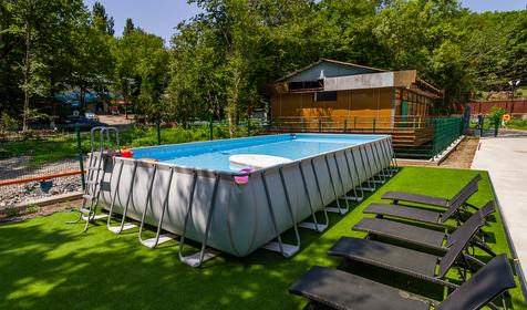 База отдыха Delfin Holiday Park Inal (Дельфин Холидей Парк Инал), Бухта Инал, Бжид