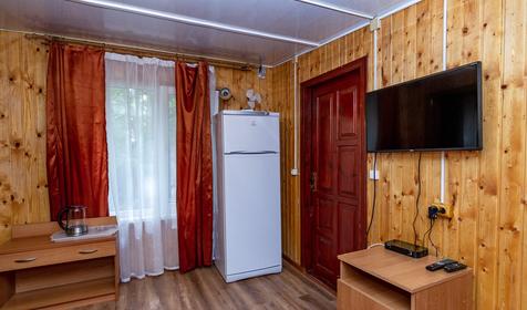 Трехместный комфорт. База отдыха Волна, бухта Инал