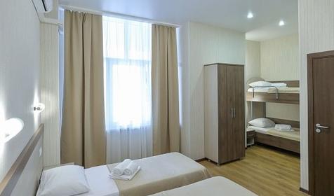 Четырехместный стандарт стандарт. Пансионат Аквамарин, Сочи, Хоста