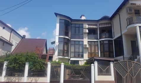 На Первомайской 33