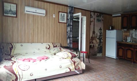 Четырехместный с кухней. Частное домовладение По ул. Репина 11, Сочи, Аше