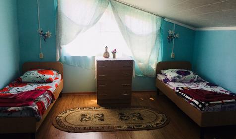 Коттедж (1 половина). Коттеджный дом На Таманском Заливе