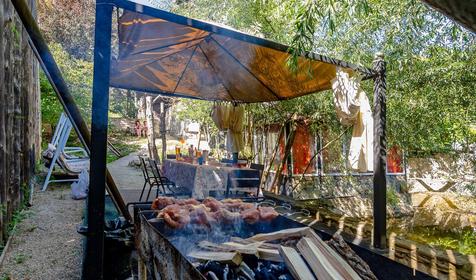 База отдыха Яблочный гусь, Северский р-он, п. Тхамаха