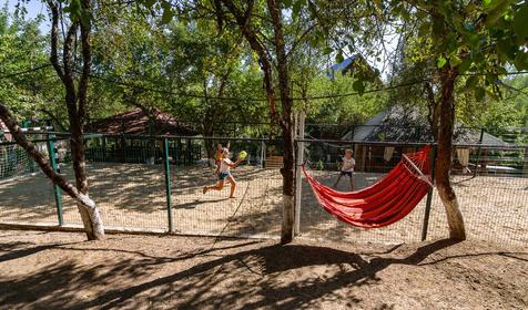 База отдыха Яблочный гусь, Северский р-он, п. Тхамаха