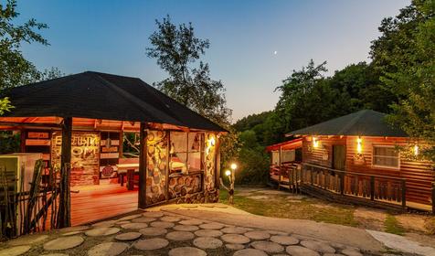 База отдыха Яблочный гусь, Северский р-он, п. Тхамаха