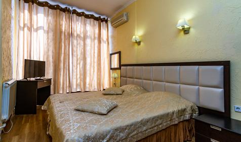 Люкс трехкомнатный. Гостевой комплекс Марина, г. Анапа, п. Витязево