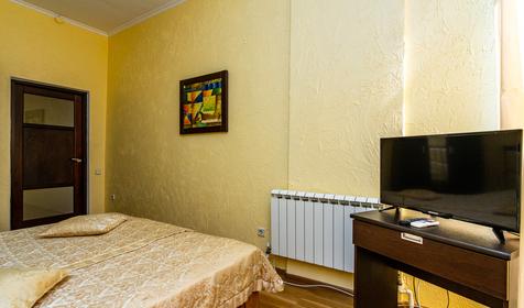 Люкс трехкомнатный. Гостевой комплекс Марина, г. Анапа, п. Витязево