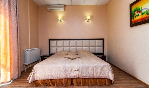 Люкс трехкомнатный. Гостевой комплекс Марина, г. Анапа, п. Витязево