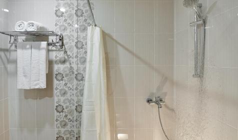  Улучшенный четырехместный номер. Отель Романовский, Сочи, Красная Поляна