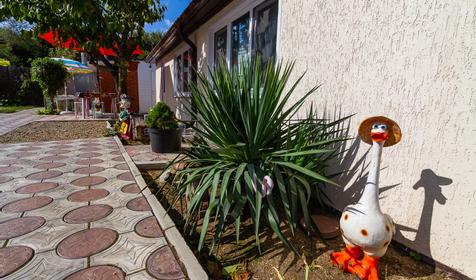 Гостевой дом На Школьной 83, Темрюкский район, Голубицкая