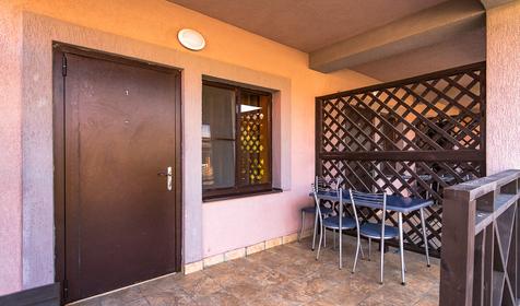 Двухкомнатный, корпус 1. База отдыха Самоцветы, Темрюкский район, п. Веселовка