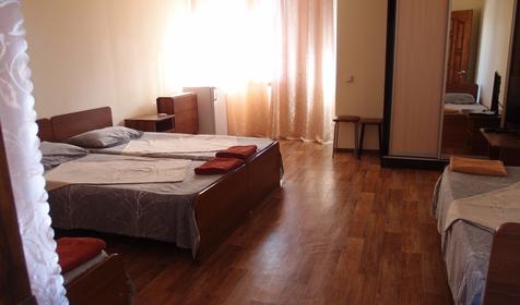 Стандарт четырехместный с балконом