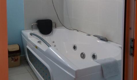 Стандарт двухместный с балконом, 2 этаж. Гостевой дом Маргарита, Сочи, Адлер, Некрасовское