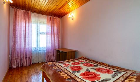 Двухкомнатный. Гостиница Эдельвейс, г. Ейск