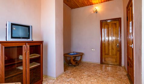 Двухместный с двуспальной кроватью. Гостиница Эдельвейс, г. Ейск