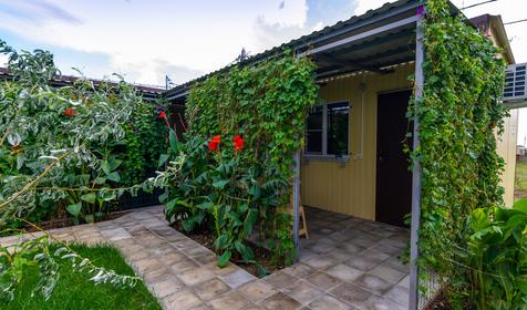 Однокомнатный трехместный номер. Гостевой дом АртДиЖан, Темрюкский район, Веселовка