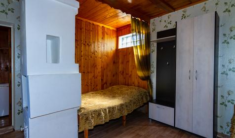 Четырехместный с удобствами и кухней. Гостевой двор Альфия, Геленджик, Архипо-Осиповка