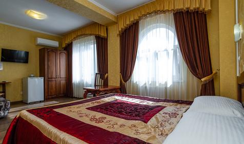 Четырехместный полулюкс с видом на море