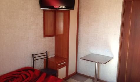 Трехмстный номер на первом этаже