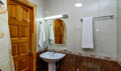 Семейный двухкомнатный двухместный, пансионат Высокий берег, Анапа