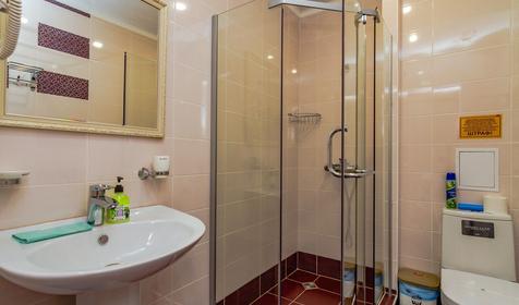  Стандарт трехместный, вид на двор. Отель Золотые пески, Анапа, п. Витязево