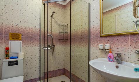 Евро Люкс с видом на бассейн. Отель Золотые пески, Анапа, п. Витязево