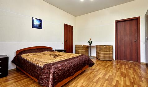 Эконом трехместный