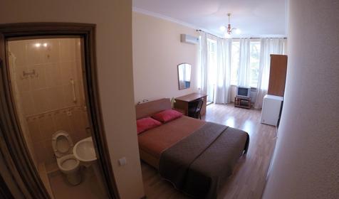 Улучшенный трехместный с большой лоджией