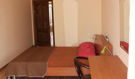 Улучшенный трехместный с большой лоджией