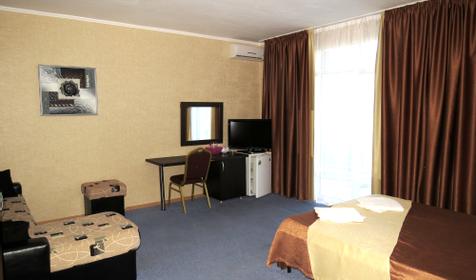 Номер Повышенной комфортности с балконом (3+1)