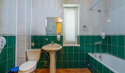 Апартаменты четырехместные двухкомнатные. Отель Кристалл, Геленджик