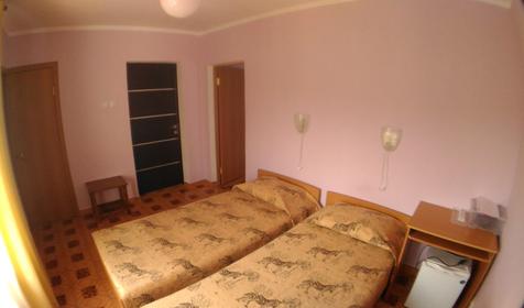 Четырехместный двухкомнатный полулюкс