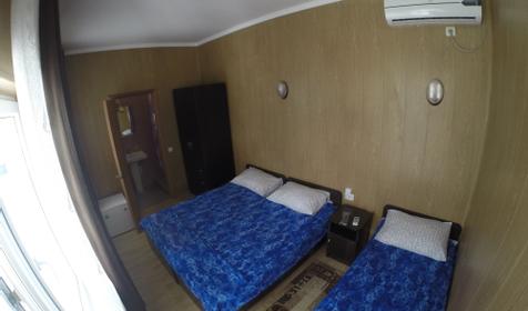 Трёхместный стандарт тремя раздельными кроватями