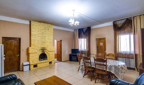 Трехместный двухкомнатный (в административном корпусе). База отдыха Тавуш, Лабинский район, ст. Упорная