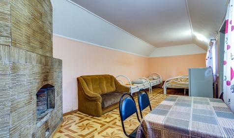 Трехместный стандарт с камином. База отдыха Тавуш, Лабинский район, ст. Упорная
