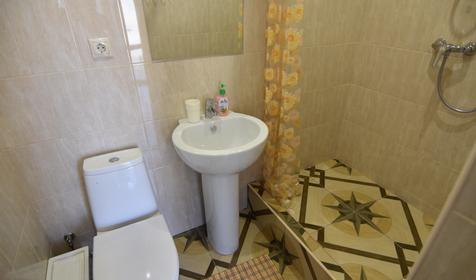 Джуниор. Гостевой дом Ашамба