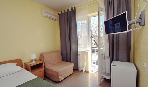 Комфорт трехместный с балконом