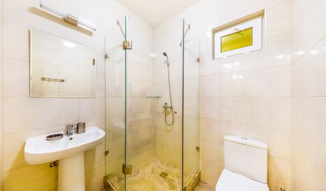 Трехкомнатный с кухней