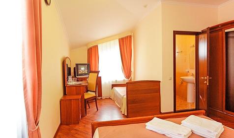 Стандарт трехместный (корпус 2). Отель Ателика Гранд Меридиан, г. Анапа, п. Витязево