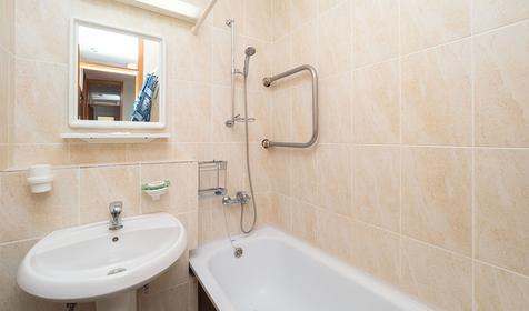  4-местный с балконом. Пансионат Шексна, Сочи, Вардане