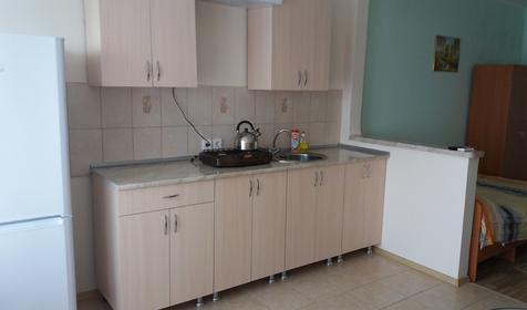 Четырёхместный номер "Студия" №7 с видом на море