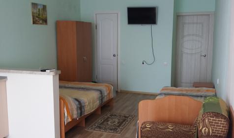 Четырёхместный номер "Студия" №5 с видом на море