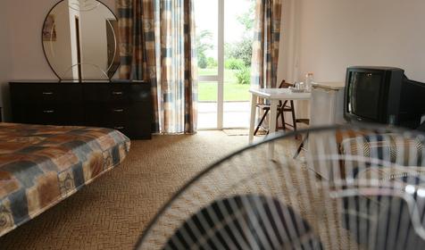  Двухместный стандарт с вентилятором. Гостиница ВатерЛоо, г. Сочи, Лазаревский район, п. Лоо