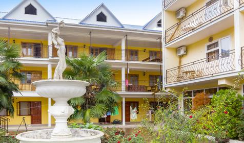 Гостиница Рафаэль (быв. Рафаэль (быв. Альбатрос 2)). Сочи, Якорная Щель